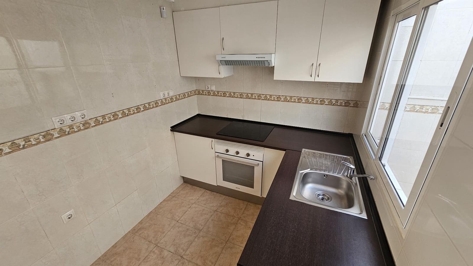 2 chambre Bungalow à vendre à Torrevieja - 115 000 € (Ref: 9293933)