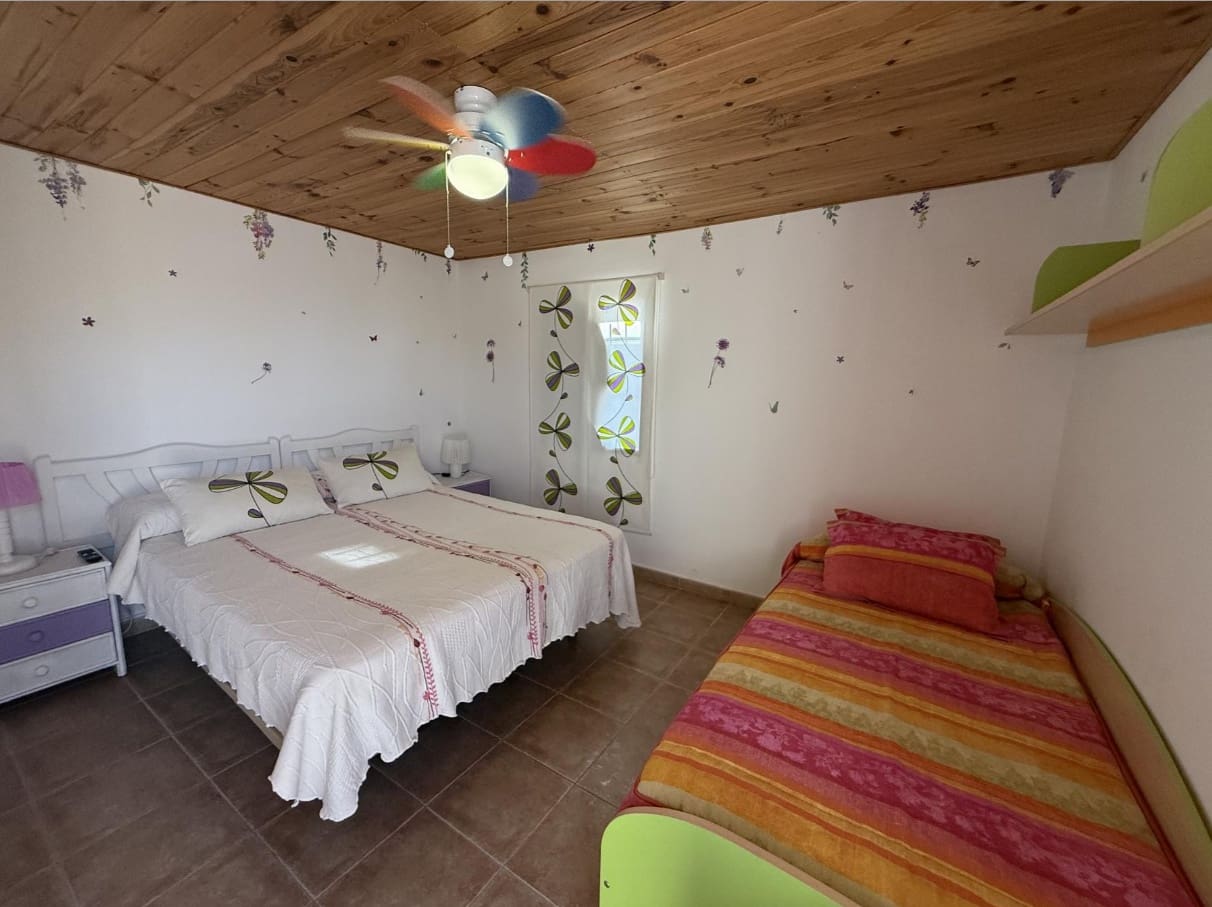 2 makuuhuone Huvila myytävänä paikassa Orihuela Costa mukana uima-altaan - 158 000 € (Ref: 9307240)