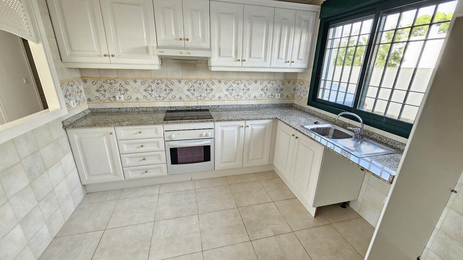 2 quarto Apartamento para venda em Campoamor com piscina - 235 000 € (Ref: 9357853)