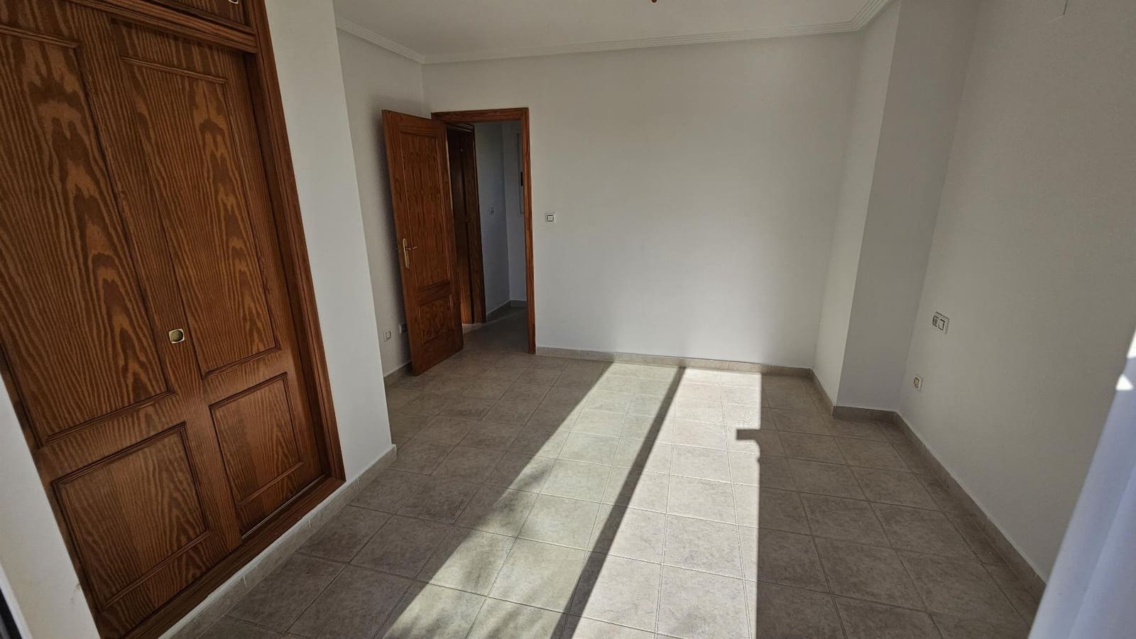 3 bedroom Apartment for sale in Filipinas with pool garage - € 190,000 (Ref: 9389930)