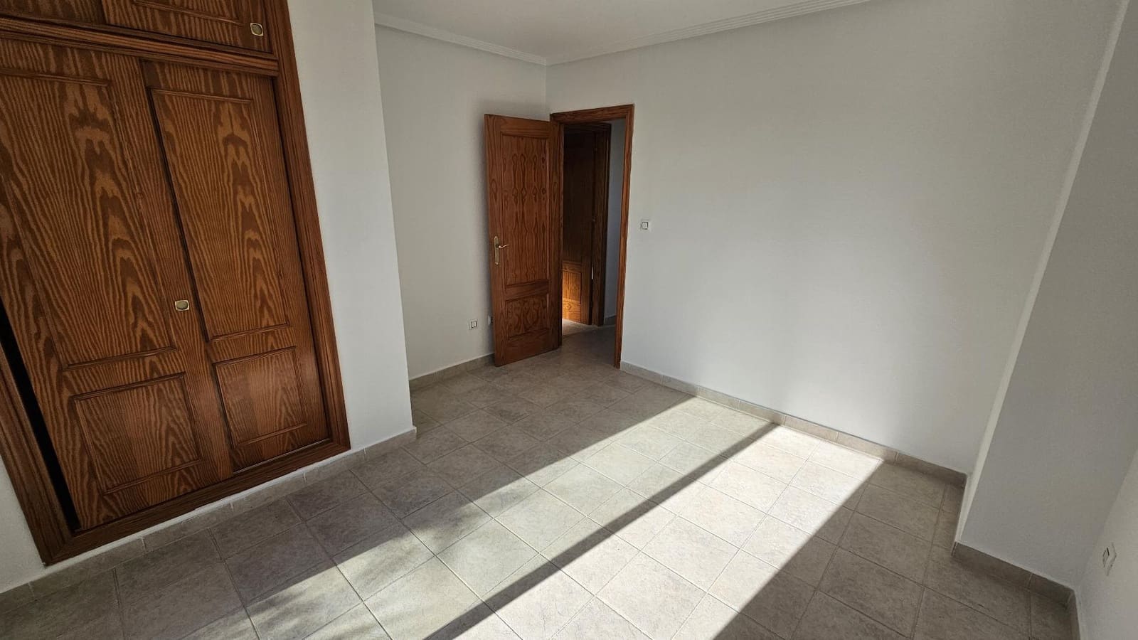 3 bedroom Apartment for sale in Filipinas with pool garage - € 190,000 (Ref: 9389930)