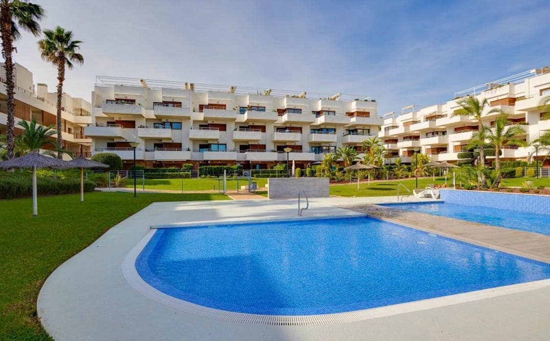 2 bedroom Apartment for sale in Orihuela Costa with pool - € 229,950 (Ref: 9395425)