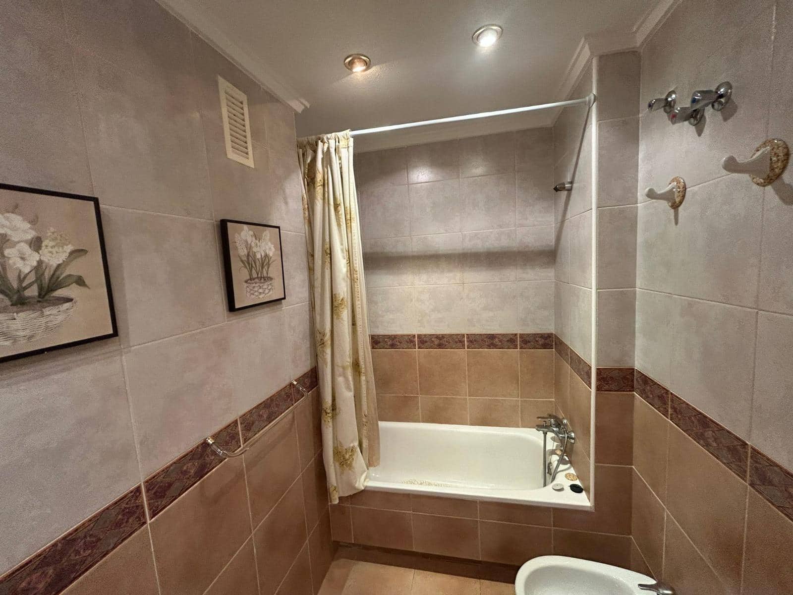 2 bedroom Apartment for sale in La Mata with pool - € 169,900 (Ref: 9410228)