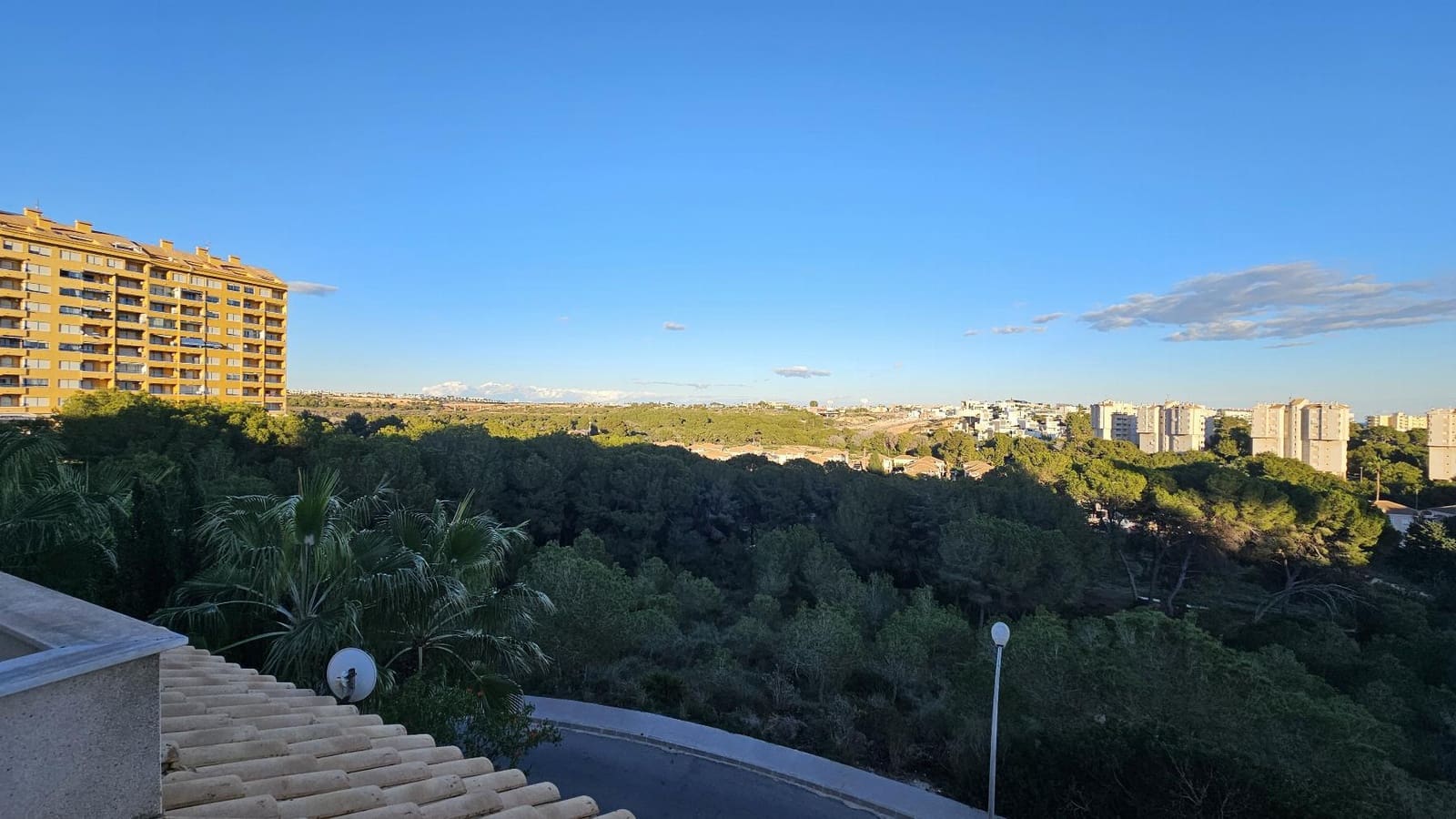 2 bedroom Apartment for sale in Campoamor with pool - € 297,000 (Ref: 9410229)