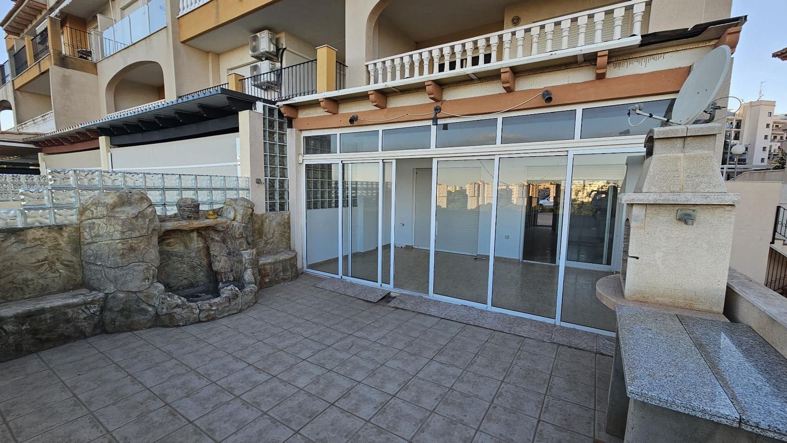 2 bedroom Apartment for sale in Campoamor with pool - € 297,000 (Ref: 9410229)