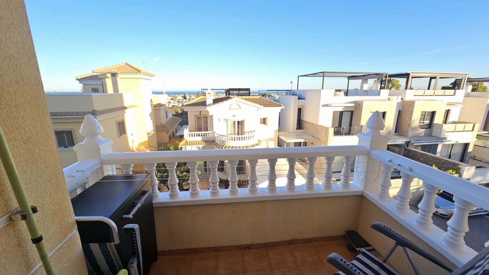 2 sovrum Lägenhet till salu i Orihuela Costa med pool - 135 000 € (Ref: 9511381)