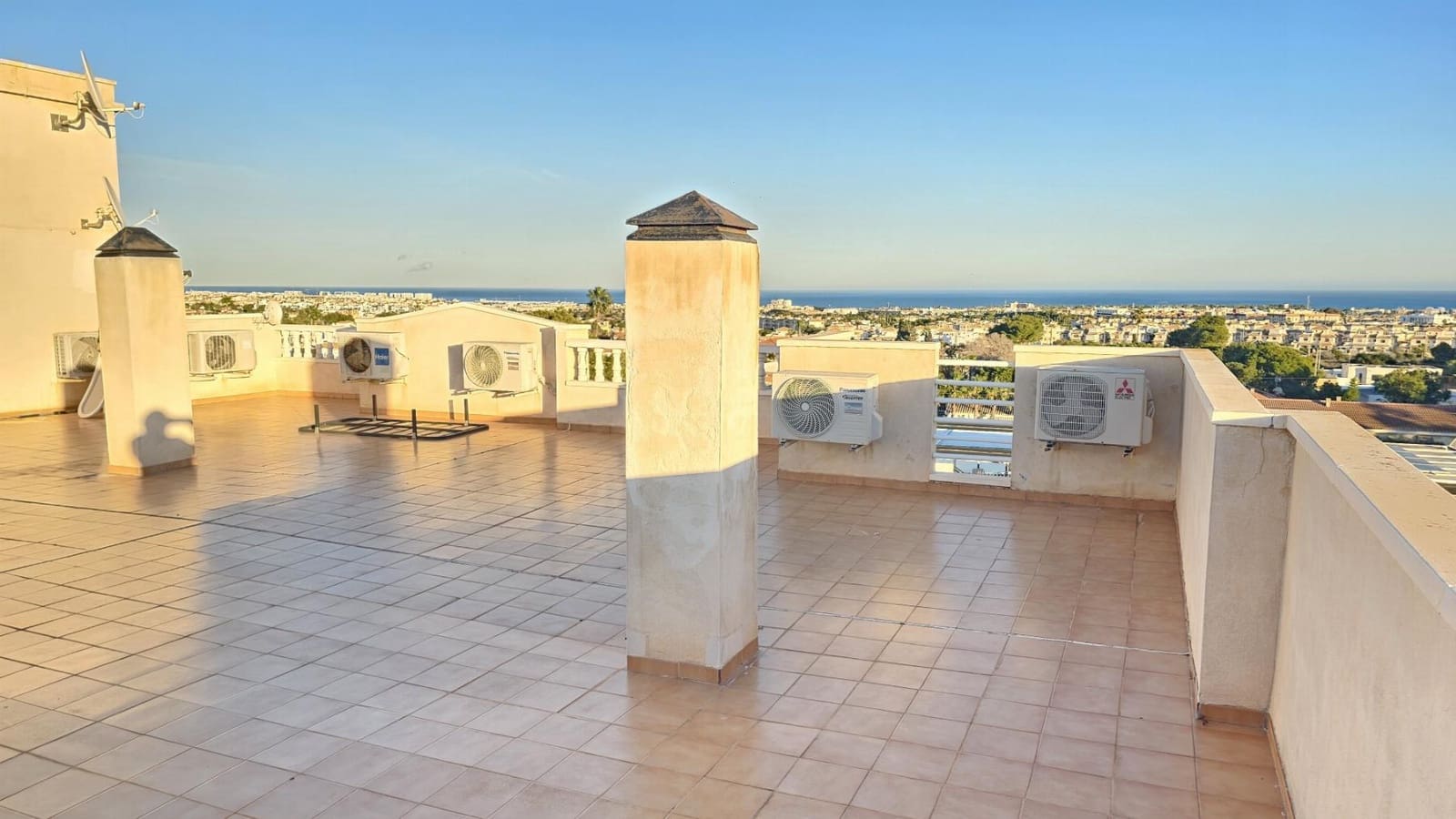 2 sovrum Lägenhet till salu i Orihuela Costa med pool - 135 000 € (Ref: 9511381)