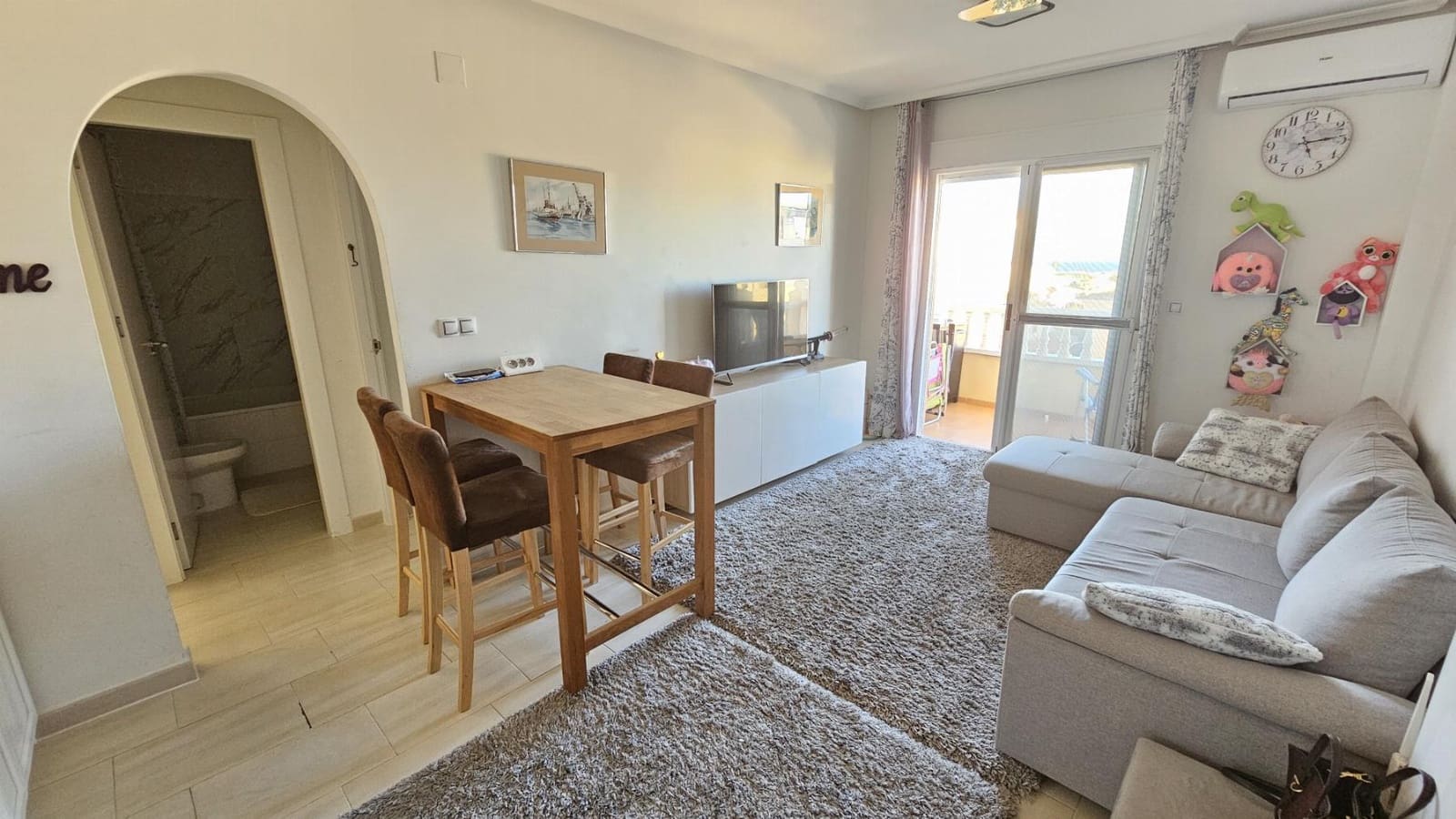 2 sovrum Lägenhet till salu i Orihuela Costa med pool - 135 000 € (Ref: 9511381)