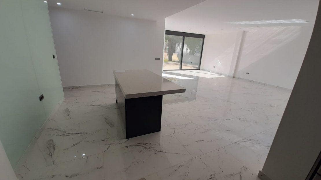 4 quarto Moradia para venda em Dehesa de Campoamor com piscina - 985 000 € (Ref: 9525742)