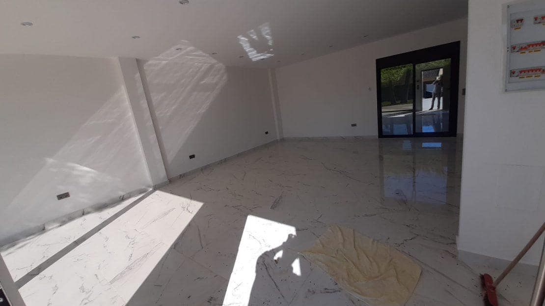 4 quarto Moradia para venda em Dehesa de Campoamor com piscina - 985 000 € (Ref: 9525742)