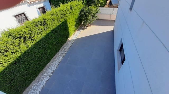 4 quarto Moradia para venda em Dehesa de Campoamor, Orihuela com piscina - 985 000 € (Ref: 9525742)