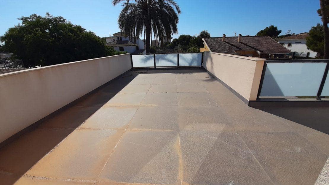 4 quarto Moradia para venda em Dehesa de Campoamor com piscina - 985 000 € (Ref: 9525742)