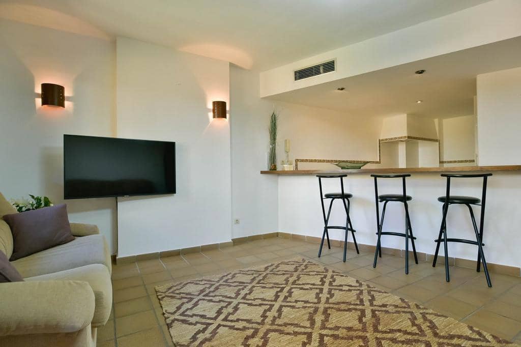 2 soverom Leilighet til salgs i Punta Prima med svømmebasseng garasje - € 294 000 (Ref: 9532815)