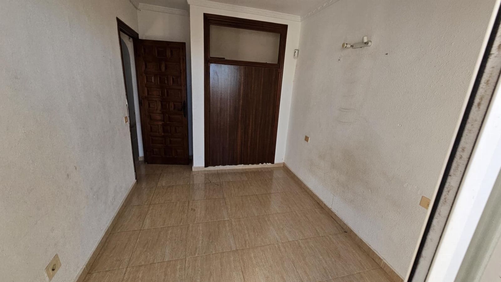 1 Zimmer Apartment zu verkaufen in Torrevieja mit Pool - 89.500 € (Ref: 9572300)