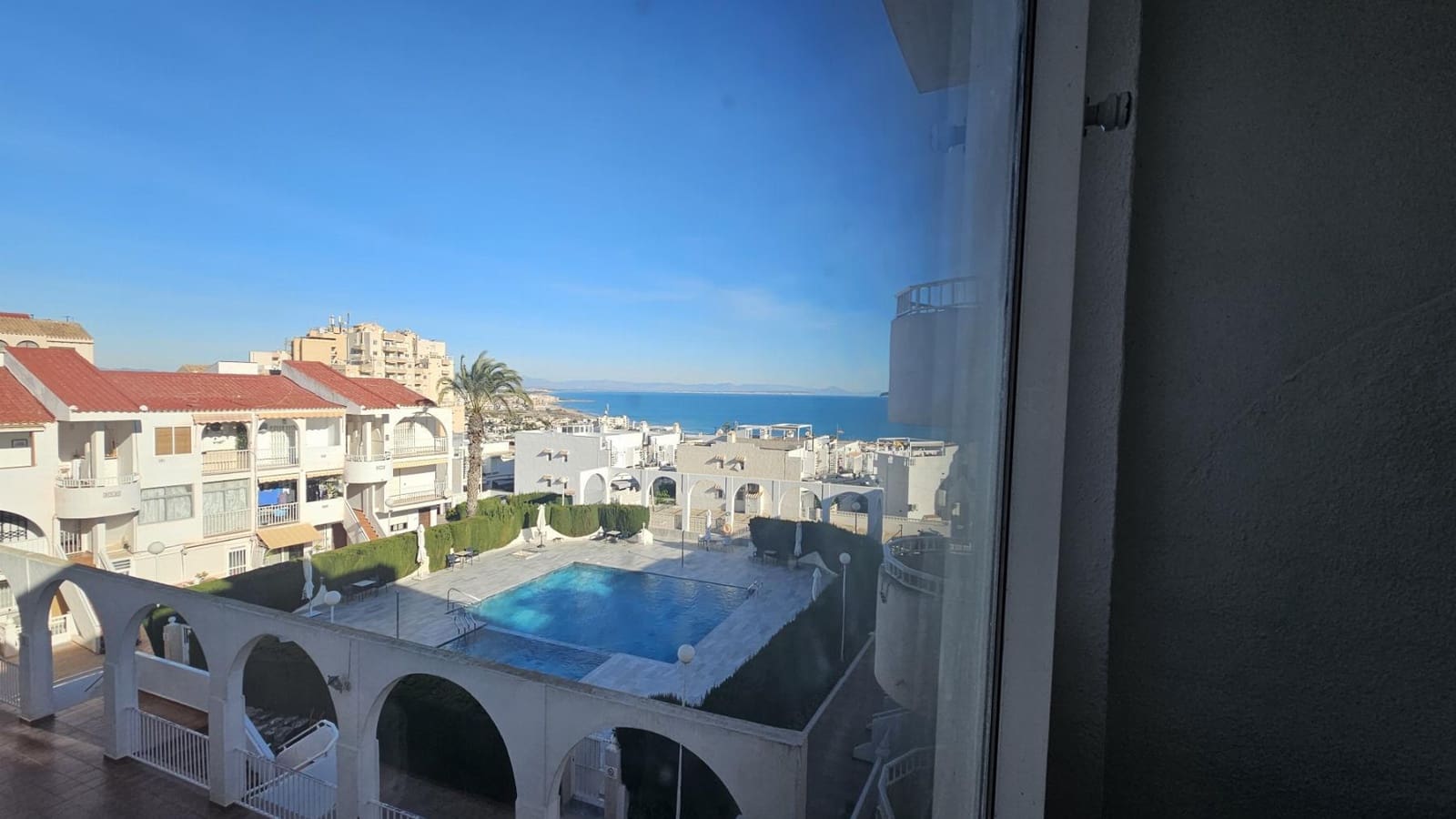 1 Zimmer Apartment zu verkaufen in Torrevieja mit Pool - 89.500 € (Ref: 9572300)