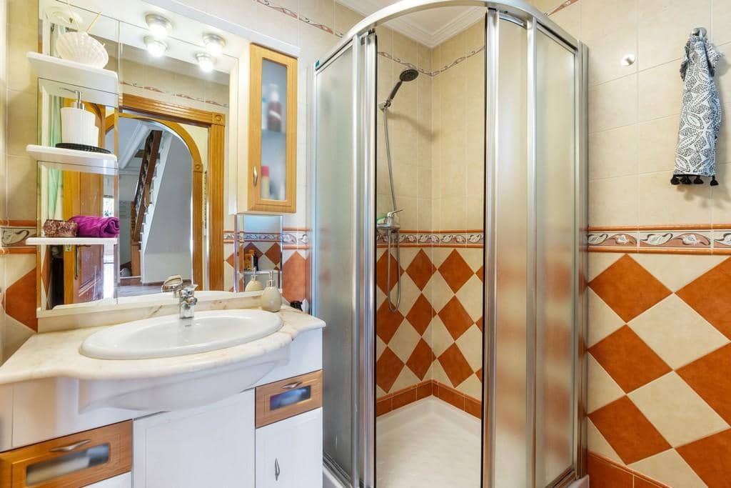 3 quarto Apartamento para venda em Los Balcones com piscina garagem - 279 000 € (Ref: 9572304)