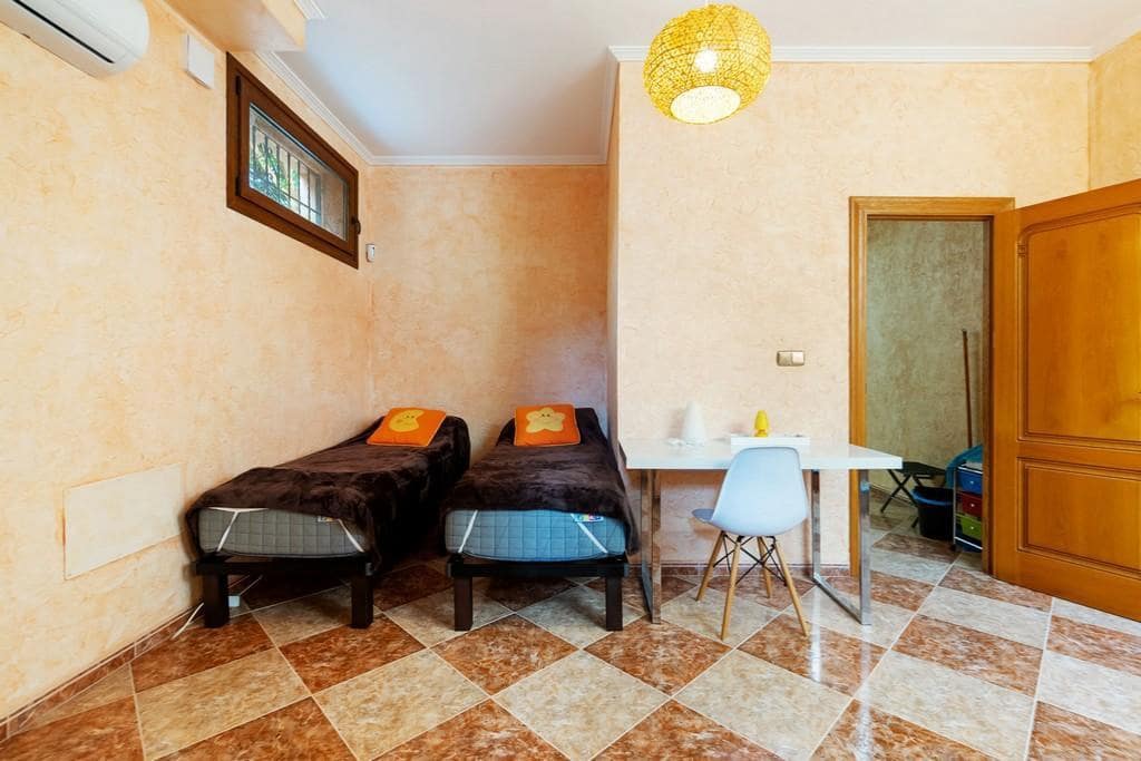 3 quarto Apartamento para venda em Los Balcones com piscina garagem - 279 000 € (Ref: 9572304)