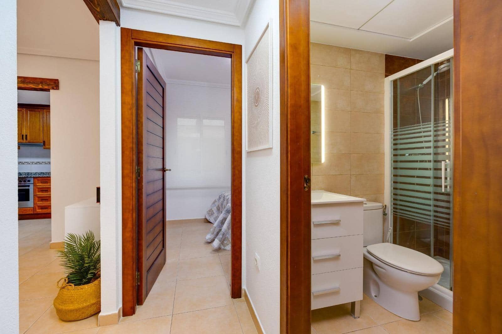 2 soveværelse Bungalow til salg i Torrevieja med swimmingpool garage - € 215.000 (Ref: 9572318)