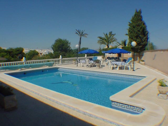 2 Zimmer Villa zu verkaufen in Los Balcones mit Pool - 325.000 € (Ref: 9590342)