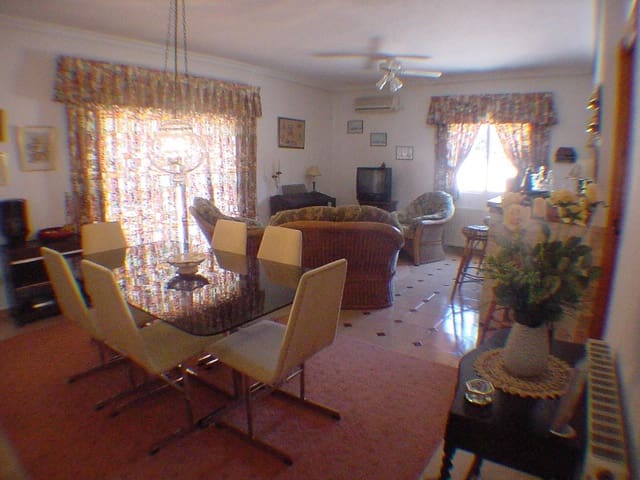 2 Zimmer Villa zu verkaufen in Los Balcones mit Pool - 325.000 € (Ref: 9590342)