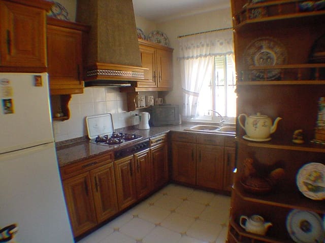 2 Zimmer Villa zu verkaufen in Los Balcones mit Pool - 325.000 € (Ref: 9590342)