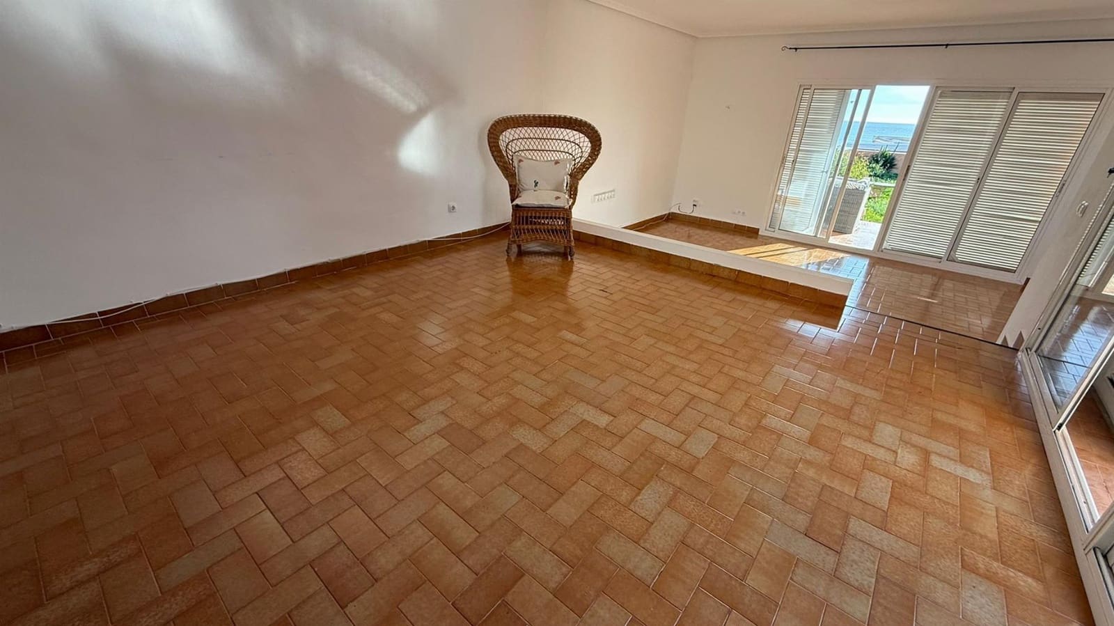 4 bedroom Villa for sale in La Mata with garage - € 795,000 (Ref: 9610356)