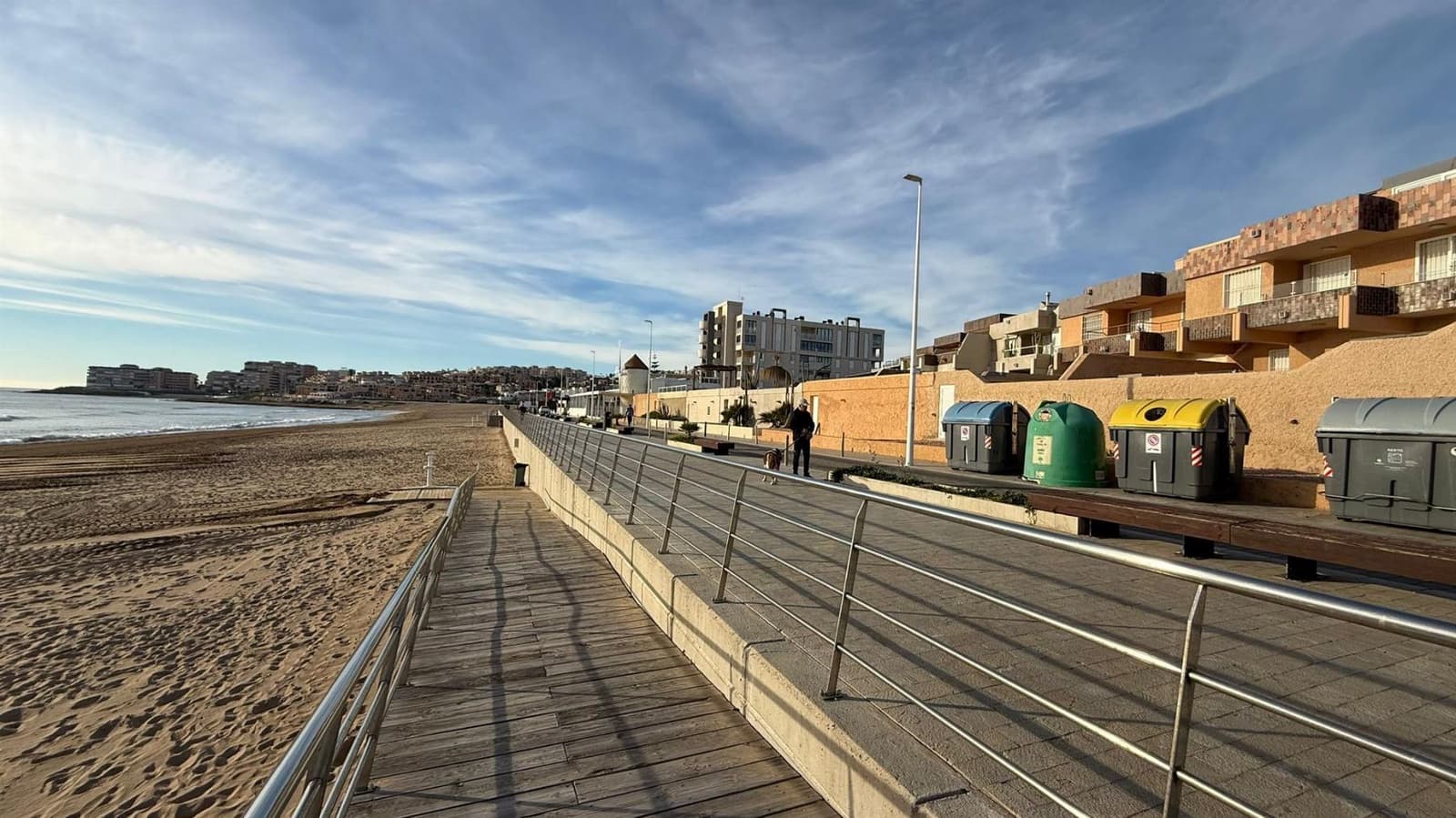 4 bedroom Villa for sale in La Mata with garage - € 795,000 (Ref: 9610356)