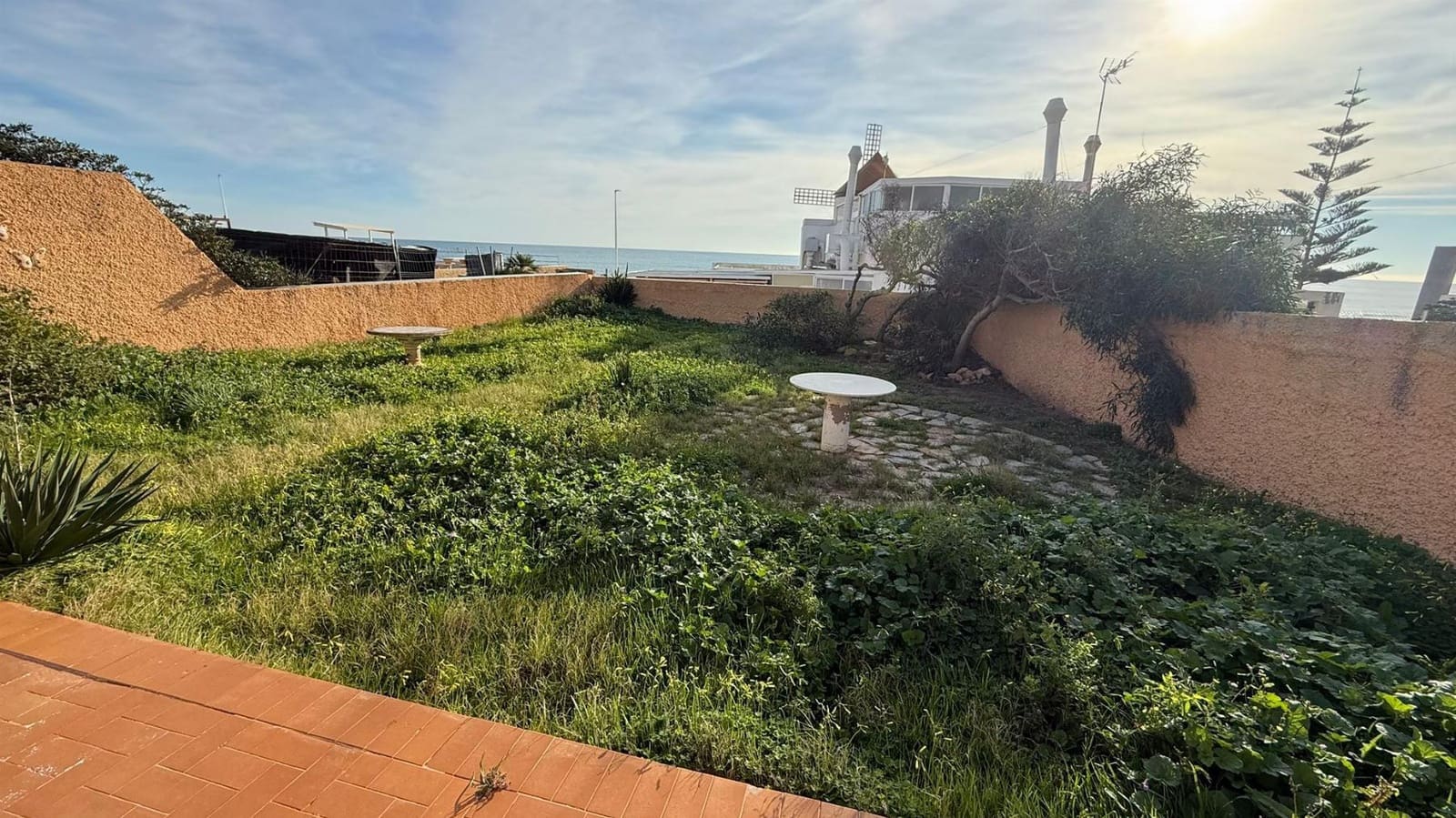 4 bedroom Villa for sale in La Mata with garage - € 795,000 (Ref: 9610356)