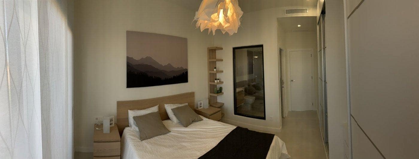 Apartamento de 2 habitaciones en Condado de Alhama en venta con piscina - 215.000 € (Ref: 9610420)