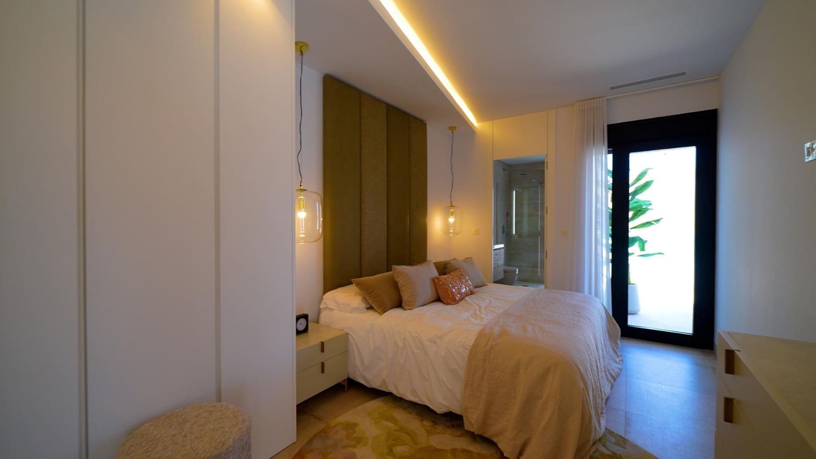 3 bedroom Villa for sale in Orihuela Costa with pool - € 509,000 (Ref: 9614384)