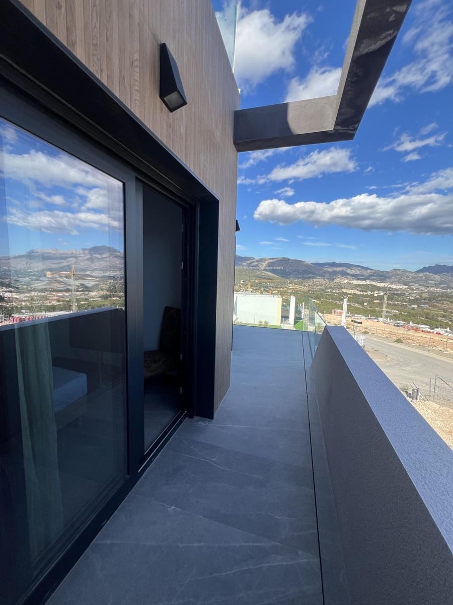 Piso de 3 habitaciones en Polop en venta - 528.125 € (Ref: 9620672)