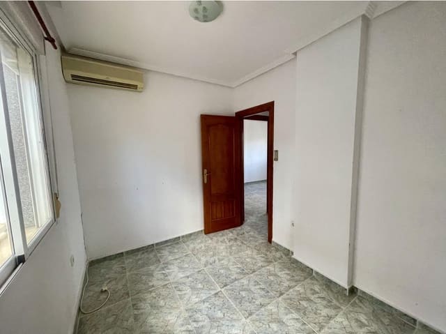 4 soverom Villa til salgs i Las Filipinas med svømmebasseng garasje - € 235 000 (Ref: 9626855)