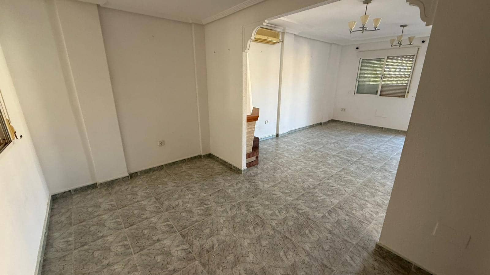 4 soverom Villa til salgs i San Miguel de Salinas med svømmebasseng garasje - € 235 000 (Ref: 9626855)