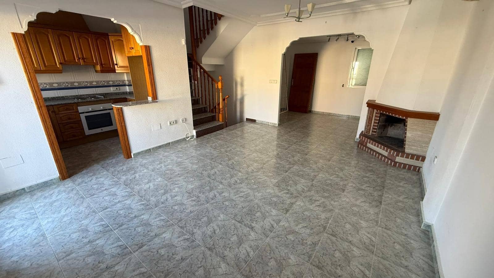 4 soverom Villa til salgs i San Miguel de Salinas med svømmebasseng garasje - € 235 000 (Ref: 9626855)