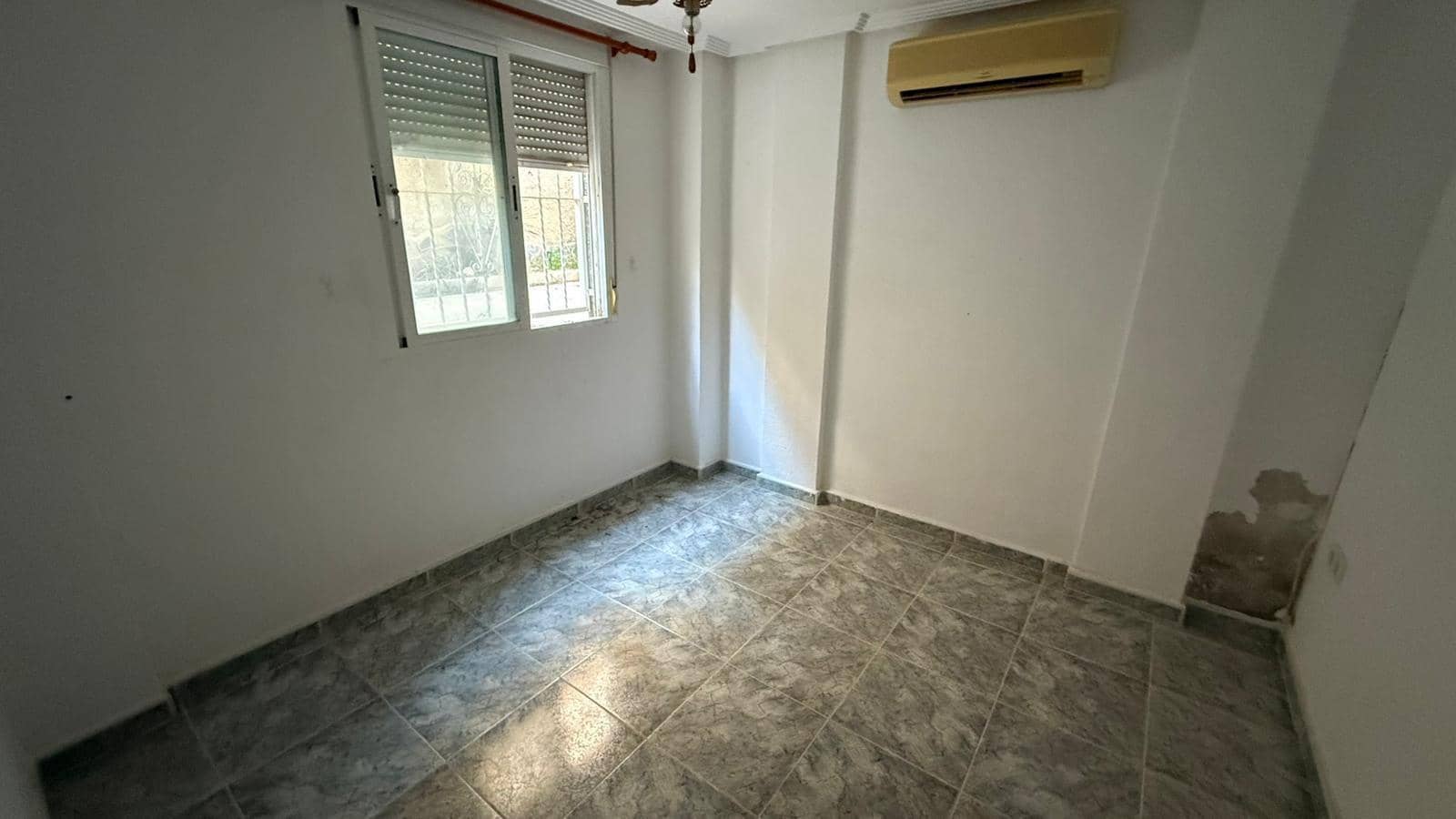 4 soverom Villa til salgs i San Miguel de Salinas med svømmebasseng garasje - € 235 000 (Ref: 9626855)