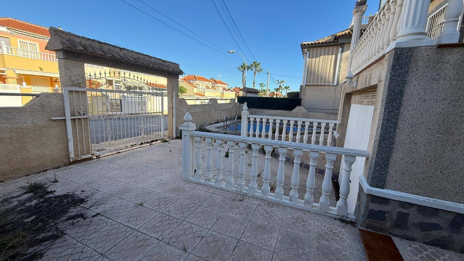 4 soverom Villa til salgs i San Miguel de Salinas med svømmebasseng garasje - € 235 000 (Ref: 9626855)