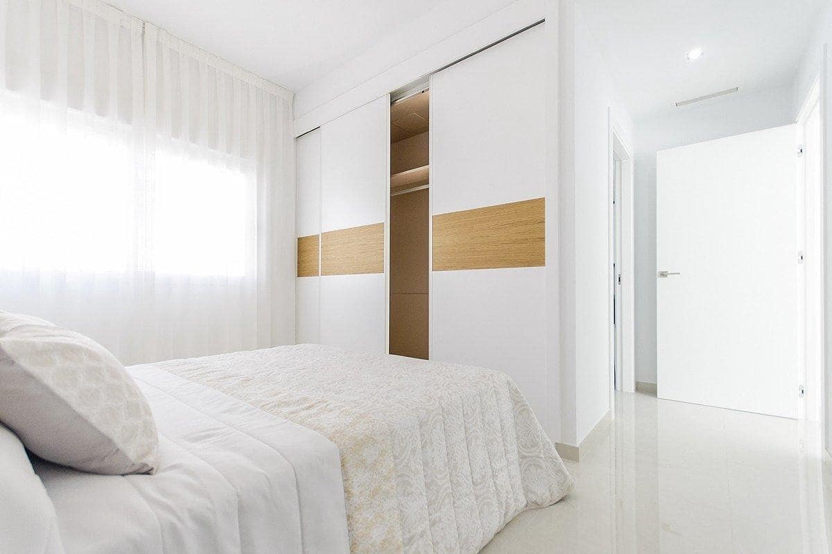 Chalet de 3 habitaciones en Playa Honda en venta con piscina - 544.500 € (Ref: 9643431)