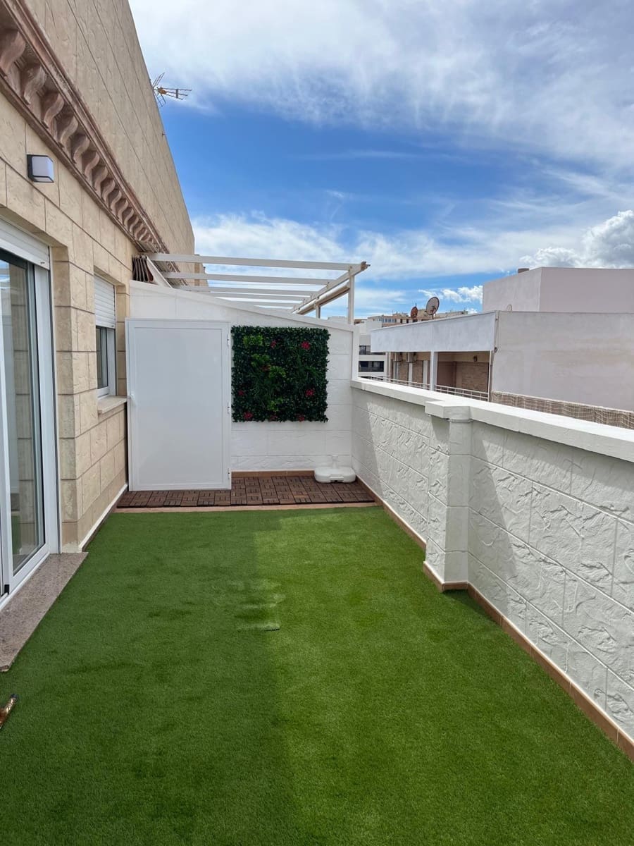 2 sovrum Lägenhet till salu i La Mata - 375 000 € (Ref: 9650811)