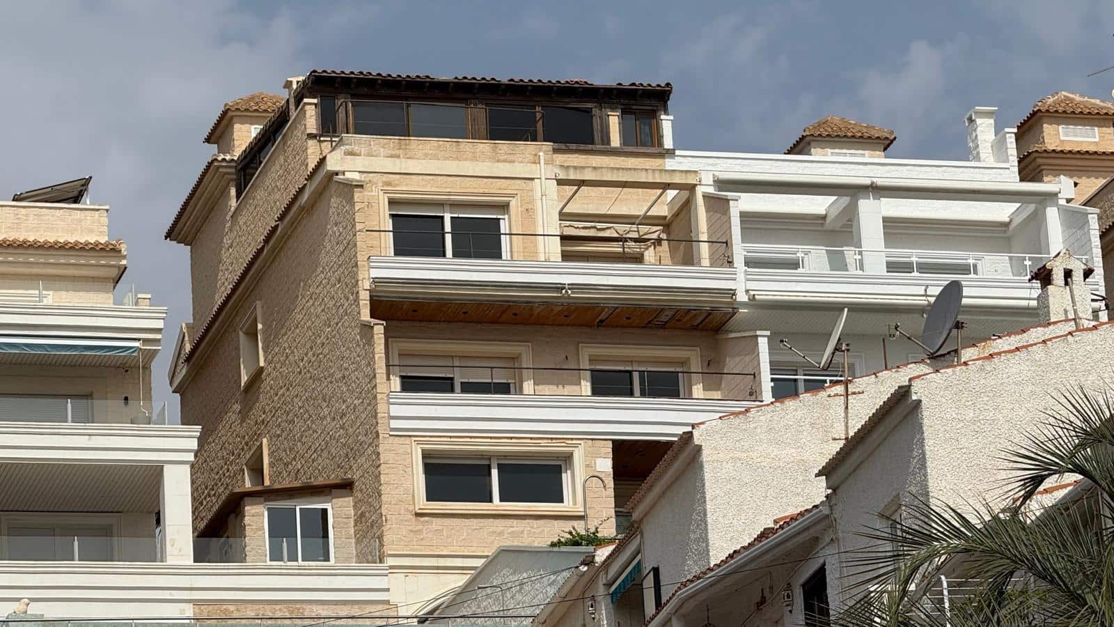 4 bedroom Villa for sale in Torre del Moro with pool garage - € 520,000 (Ref: 9650813)