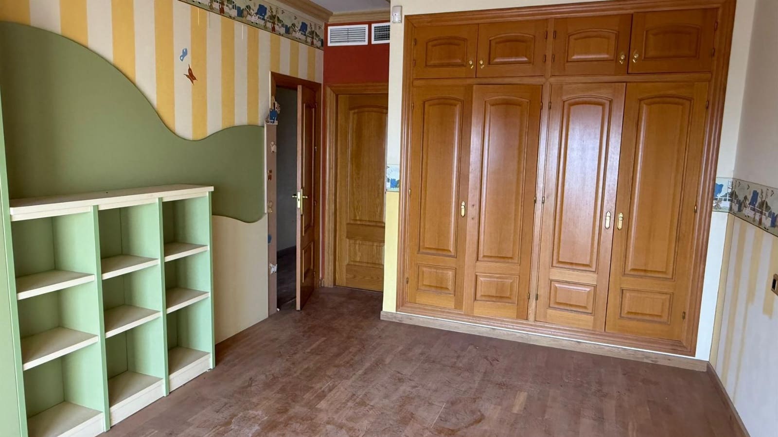 4 bedroom Villa for sale in Torre del Moro with pool garage - € 520,000 (Ref: 9650813)