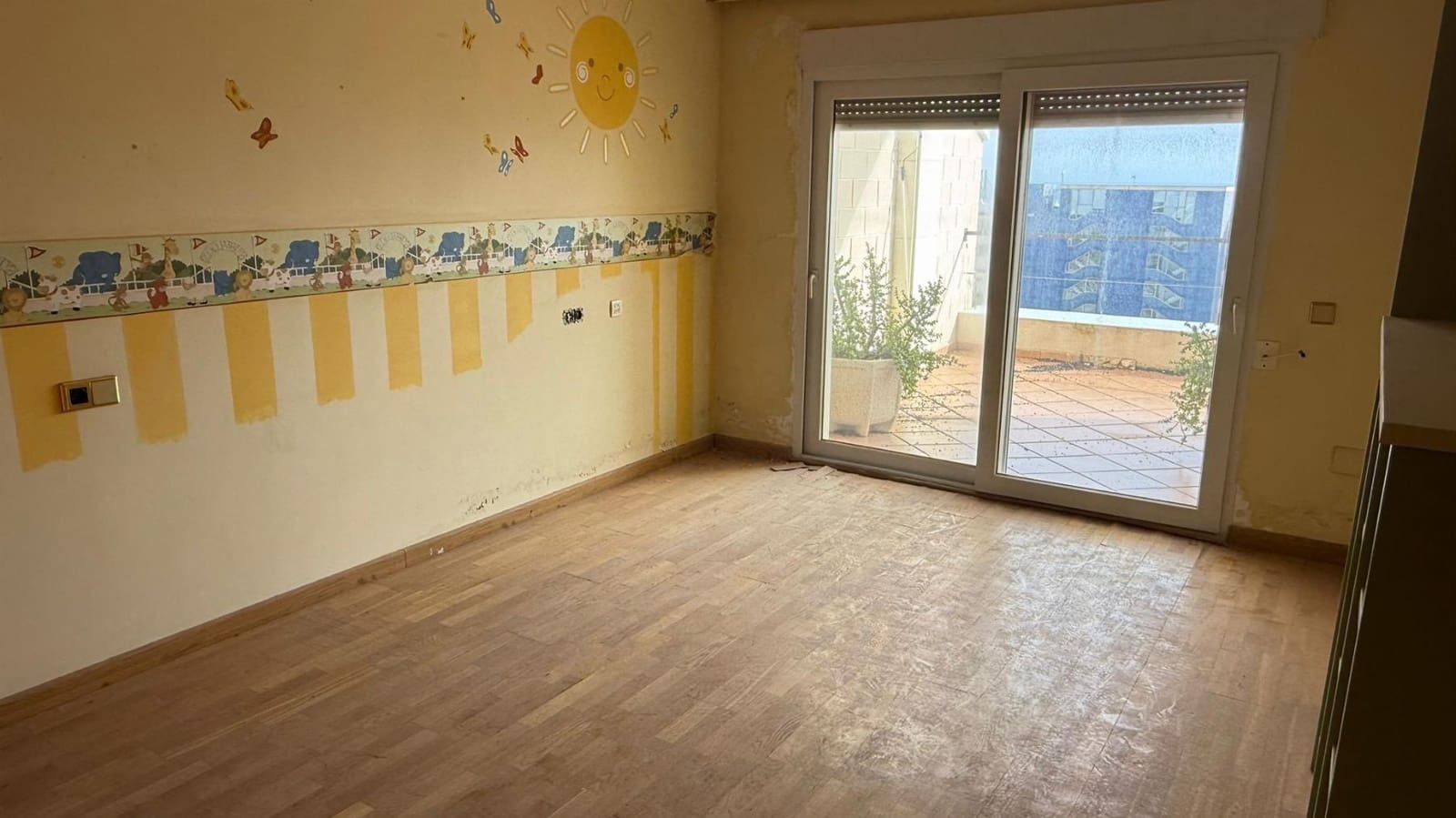 4 bedroom Villa for sale in Torre del Moro with pool garage - € 520,000 (Ref: 9650813)