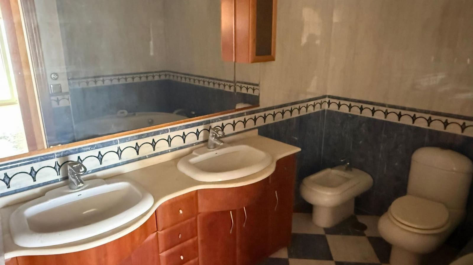 4 bedroom Villa for sale in Torre del Moro with pool garage - € 520,000 (Ref: 9650813)