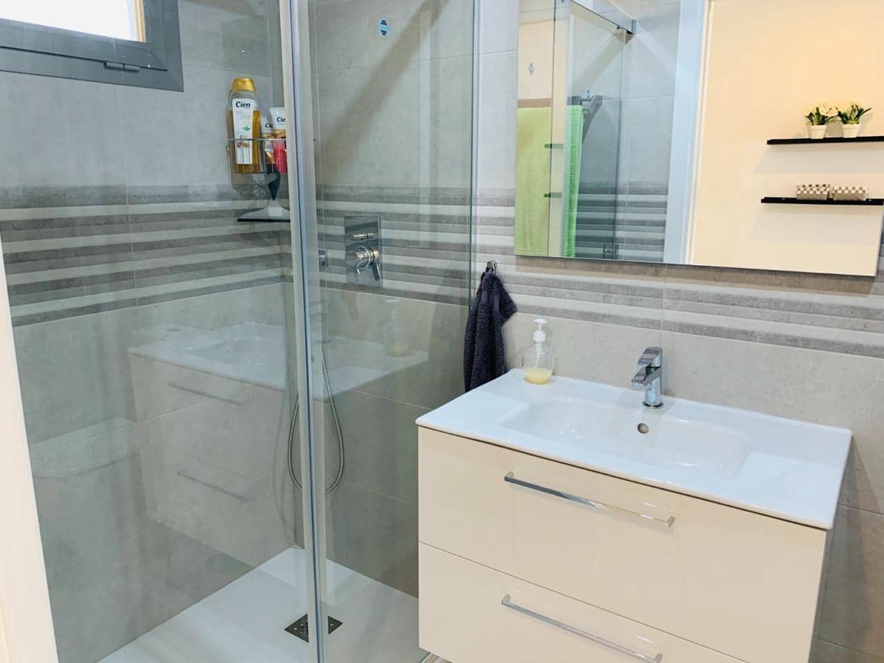 2 quarto Apartamento para venda em Villamartin com piscina garagem - 275 000 € (Ref: 9650816)