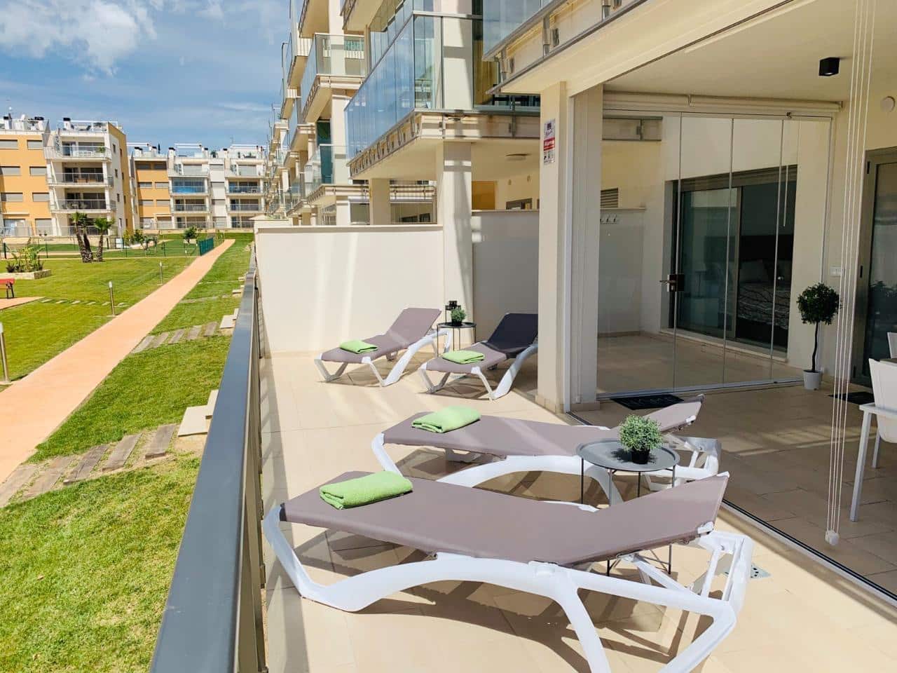 2 quarto Apartamento para venda em Villamartin com piscina garagem - 275 000 € (Ref: 9650816)