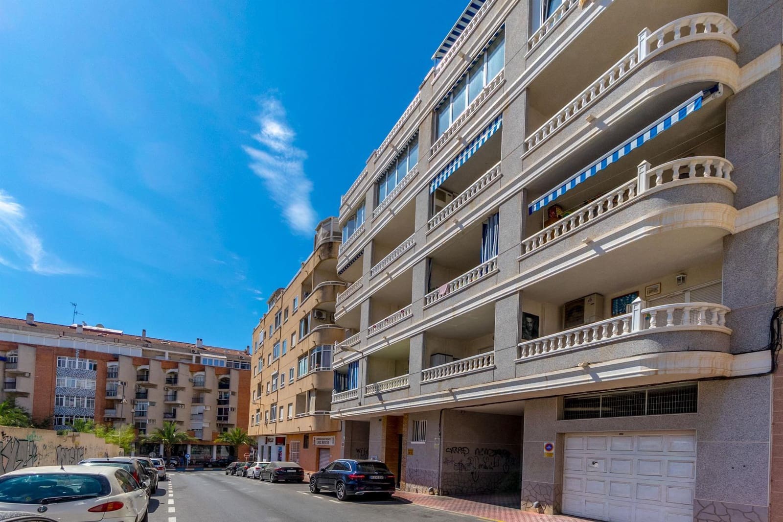 2 Zimmer Apartment zu verkaufen in Torrevieja - 137.000 € (Ref: 9654292)