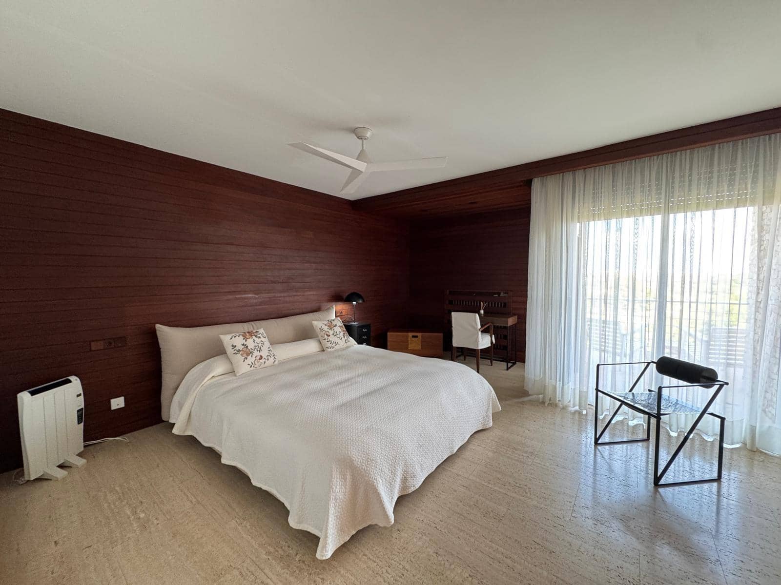 7 sovrum Villa till salu i Orihuela Costa med pool garage - 3 950 000 € (Ref: 9654303)