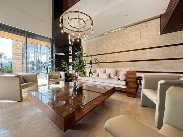 7 soverom Villa til salgs i Dehesa de Campoamor, Orihuela med svømmebasseng garasje - € 3 950 000 (Ref: 9654303)