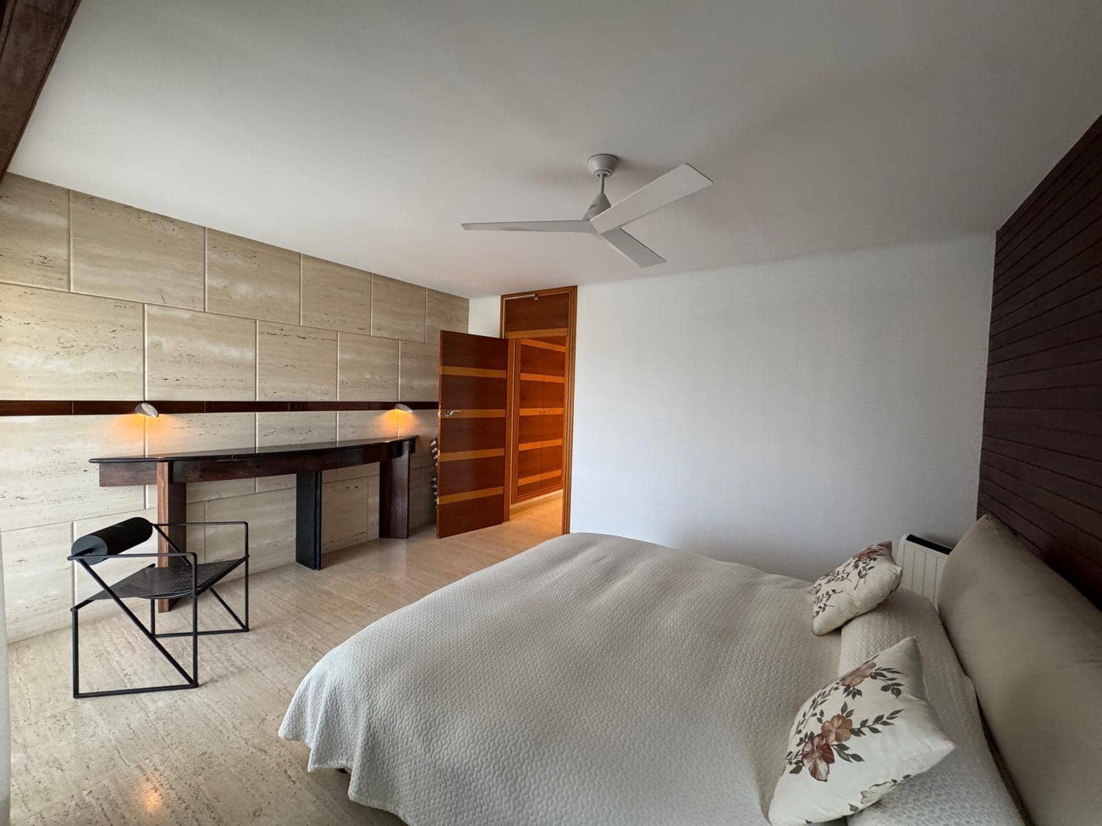 7 sovrum Villa till salu i Orihuela Costa med pool garage - 3 950 000 € (Ref: 9654303)