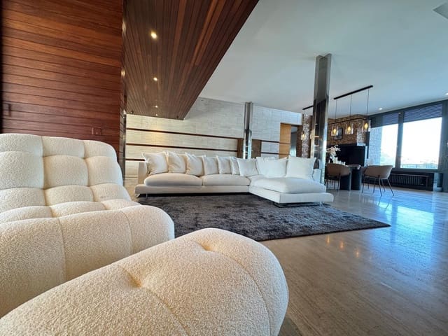 7 soverom Villa til salgs i Dehesa de Campoamor, Orihuela med svømmebasseng garasje - € 3 950 000 (Ref: 9654303)