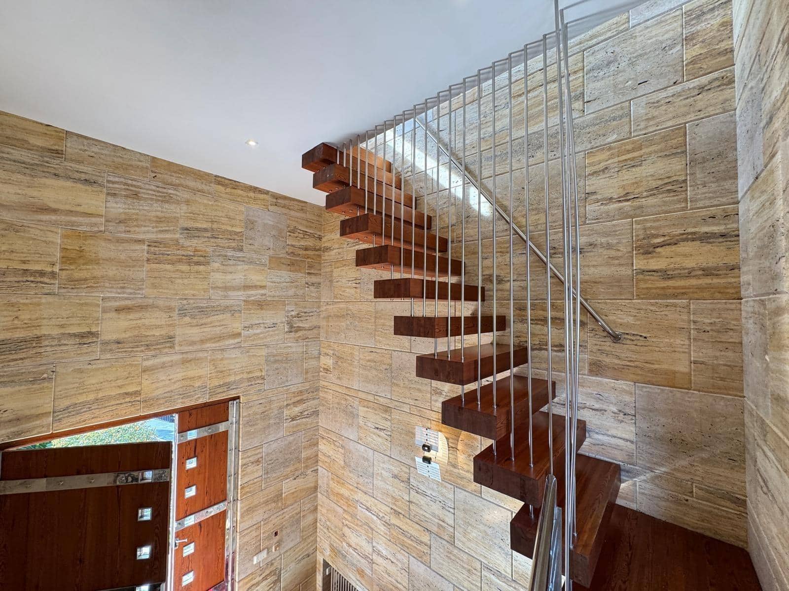 7 sovrum Villa till salu i Orihuela Costa med pool garage - 3 950 000 € (Ref: 9654303)